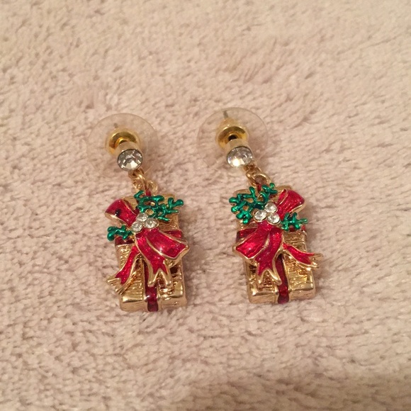 Holiday Gift Pierced  Earrings NWT - Picture 2 of 3